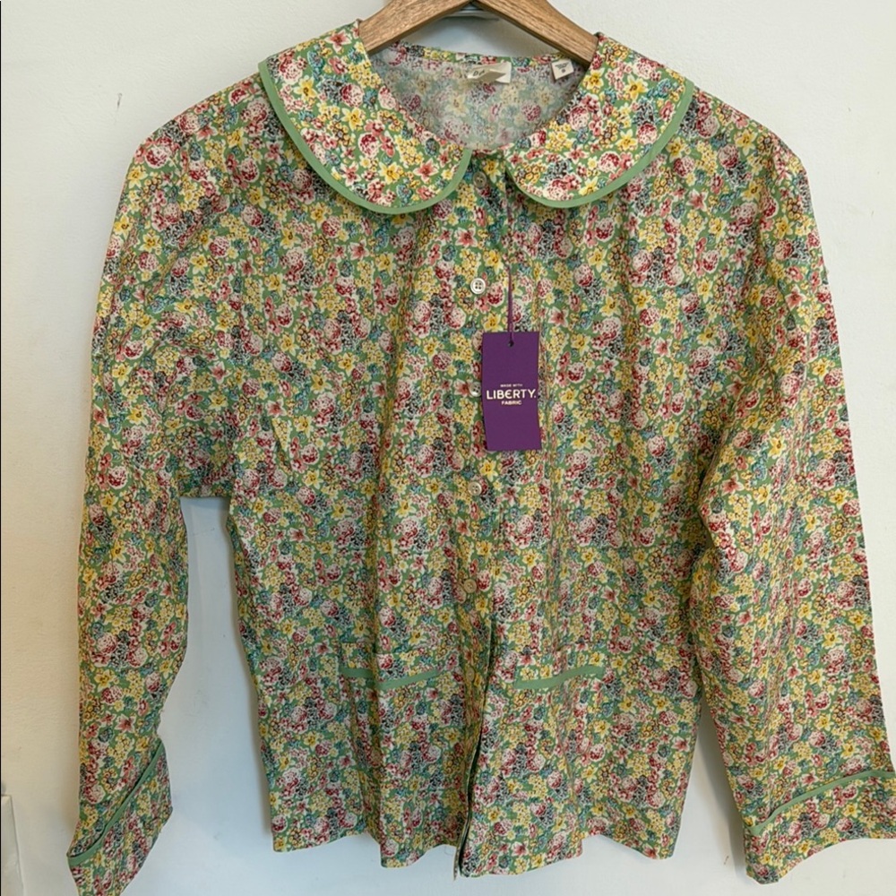 Doen Liberty Floral Blouse with Green Trim